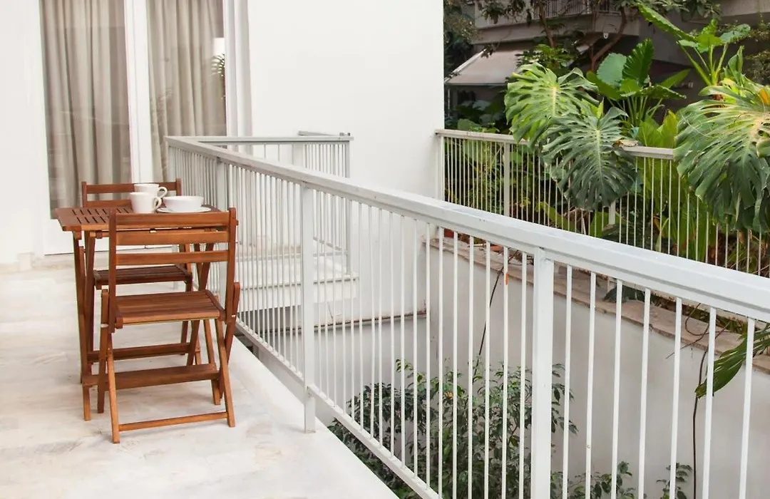 Comfortable Apartment In Athens Downtown-1